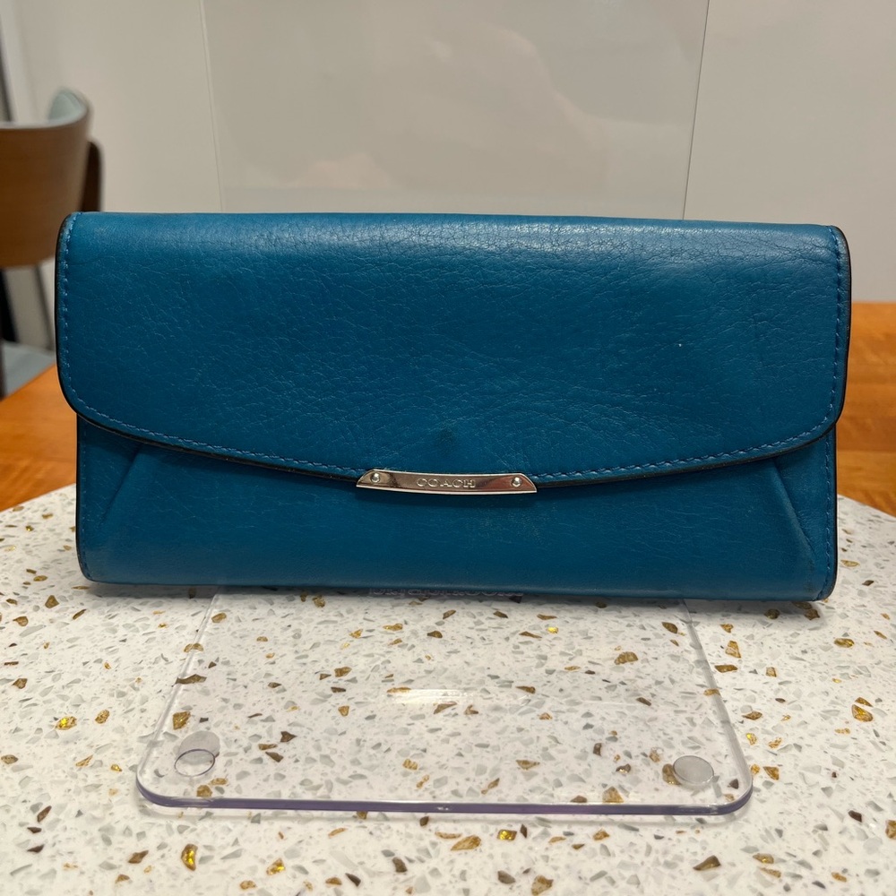Coach Vintage Blue Leather Wallet with Flap Closure